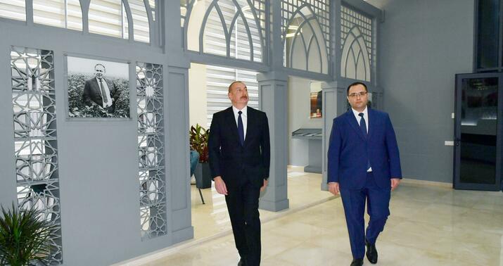 Prezident Kənd Təsərrüfatı Nazirliyinin yeni binasının açılışında -