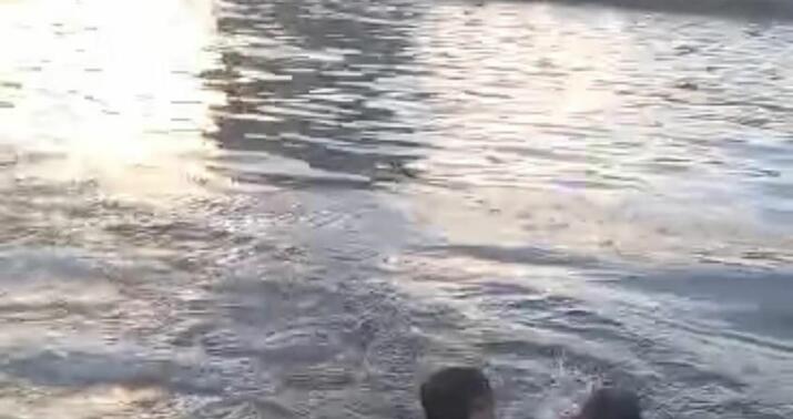 Bulvarda dənizdə batma təhlükəsi ilə üzləşən şəxs xilas edildi