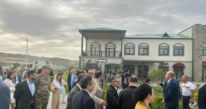 Xarici diplomatlar Ağalıda oldular