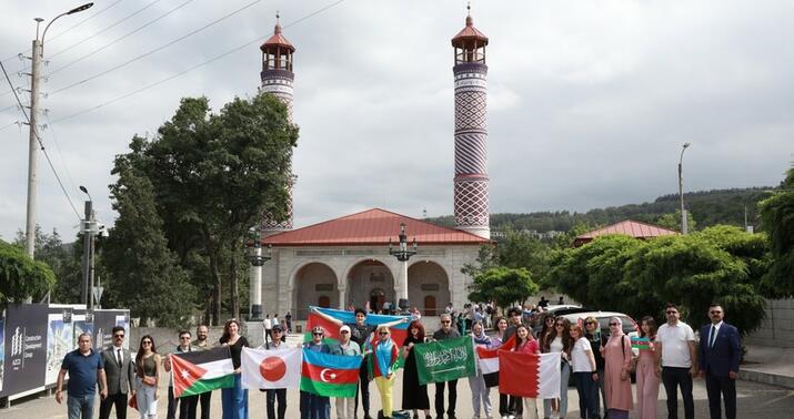 Diaspor nümayəndələri Şuşaya 9-cu dəfə səfər etdi