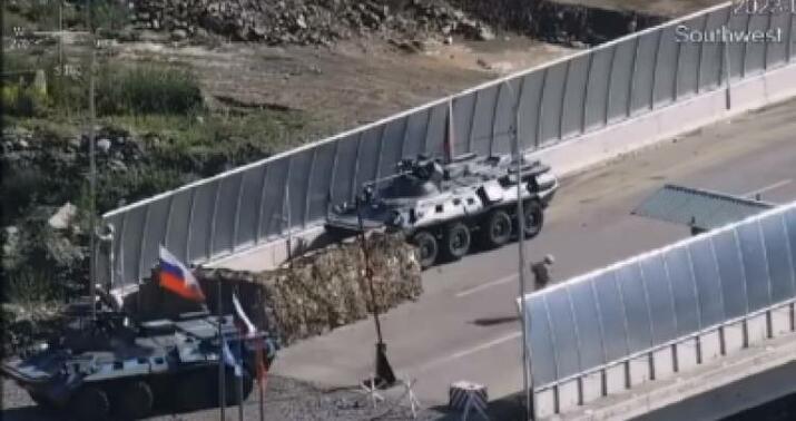 Sülhməramlıların bayrağımıza sayğısızlığı -