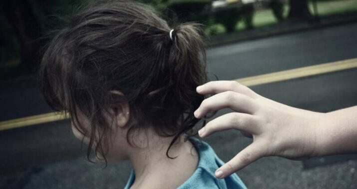 Müəllim yanından çıxan məktəbli qıza taksi sürücüsü təcavüz etdi –