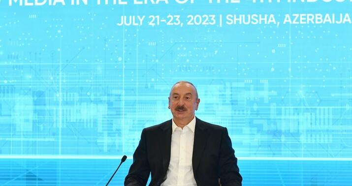 İlham Əliyev Şuşada Qlobal Media Forumunda çıxış etdi -