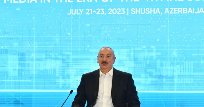 "Xalqımla, ordumuzla, qəhrəmanlarımızla fəxr etməmək mümkün deyil" -