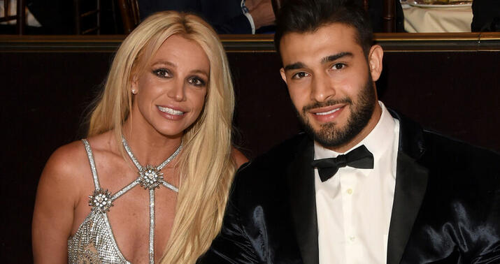 Ərini döydü, yataq otağında bıçaq saxladı -