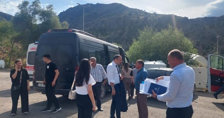 Bu gün daha 13 laçınlı ailə doğma yurduna qovuşdu