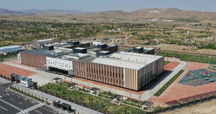 Prezidentlər Füzulidə məktəb açılışında iştirak etdi -