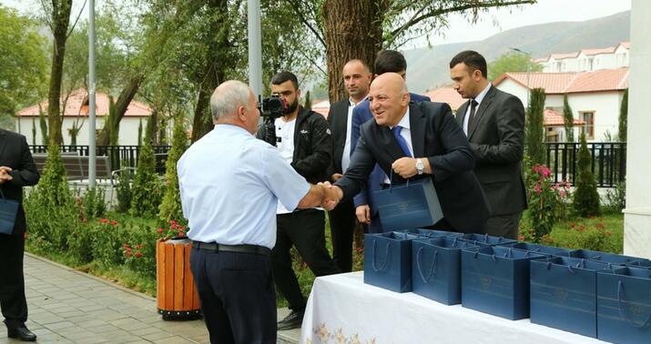 Zabuxa köçürülən ailələrə mənzillərinin açarları təqdim edildi