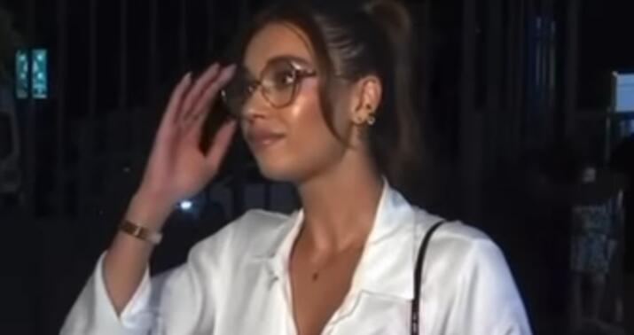 Afra Saraçoğlu Mert Ramazanla bağlı sualları cavabsız qoydu -