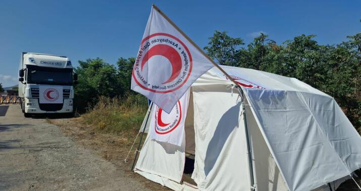 Bakıdan göndərilən 40 ton un yüklü karvan 6 gündür Ağdam-Xankəndi yolunda gözləyir -