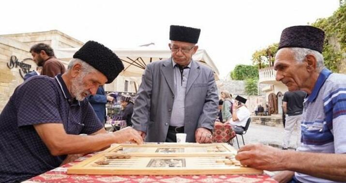 Bakıda nərd yarışına start verildi