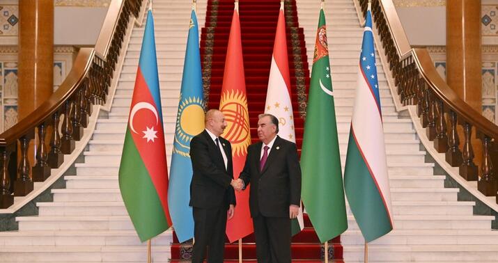 Prezident Düşənbədə mühüm tədbirdə iştirak etdi -