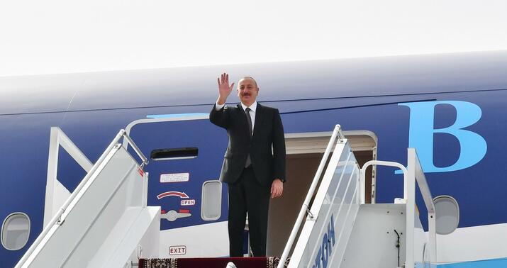 Prezidentin Tacikistana səfəri başa çatdı -