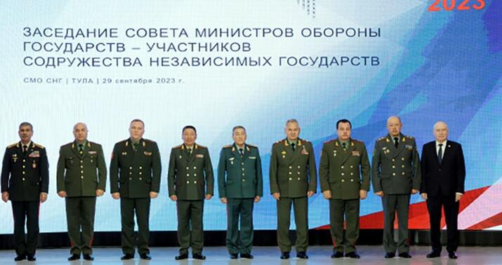 Zakir Həsənov MDB Müdafiə Nazirləri Şurasının növbəti iclasında iştirak etdi