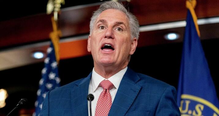 Makkartinin Mett Getszə cavabı gecikmədi: