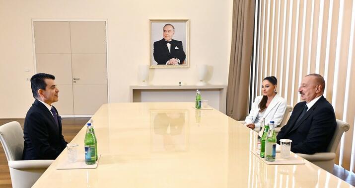 Prezidentlə xanımı ICESCO-nun baş direktoru ilə görüşdü -