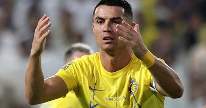 Ronaldo 99 şallaq zərbəsilə cəzalandırıla bilər