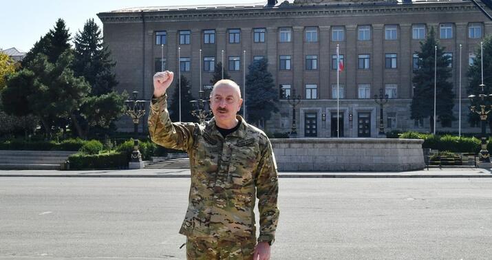 Xankəndidə Azərbaycan bayrağının ucaldılması tariximizin parlaq səhifəsidir -