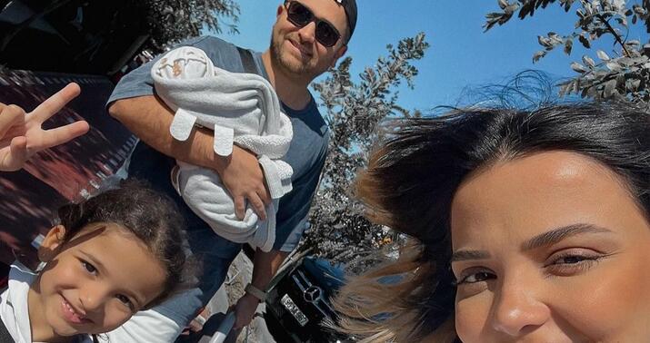 İlkin Həsəni ailəsi ilə birlikdə... -