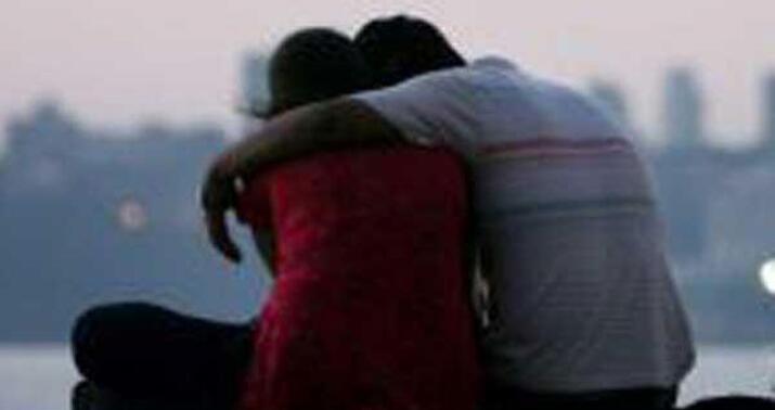 Bakıda kişi arvadını gizli izlədi: "Bir qadınla təzə tikiliyə girdilər..."–