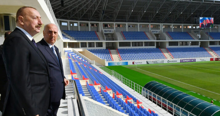Prezident Sumqayıt şəhər stadionunda yaradılan şəraitlə tanış oldu