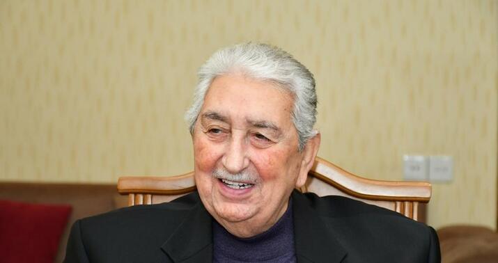 Arif Babayevə Prezidentin fəxri diplomu təqdim edildi