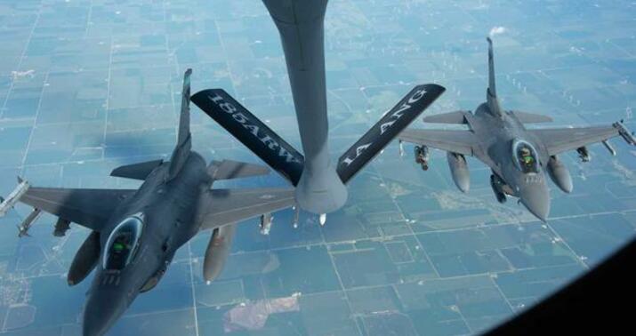 Gərginlik pik həddə: