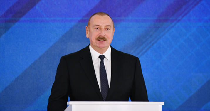 Prezident Qaradağ Günəş Elektrik Stansiyasının açılışında -