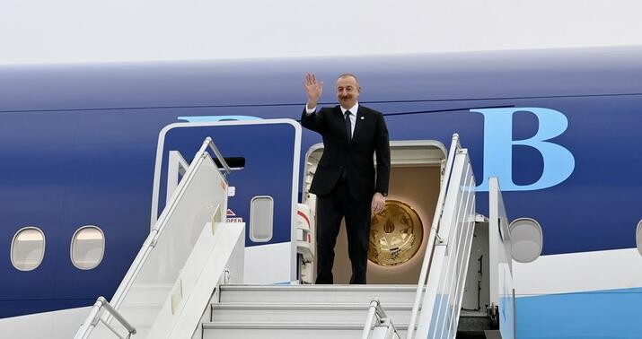 İlham Əliyevin Qazaxıstana səfəri başa çatdı