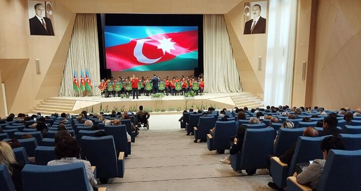 Azərbaycan Ordusunda fərqlənən hərbi qulluqçular mükafatlandırıldı