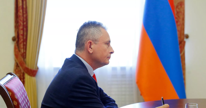Polyak diplomat İrəvanda: