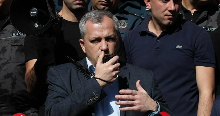 Şahramanyan Köçəryanla görüşdü