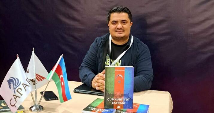 Kitab oğurluğu, hədiyyə istəyənlər, qəpik qaytaran yazıçı... -