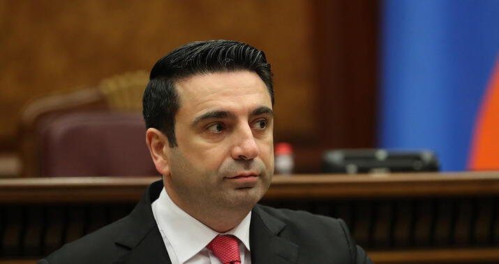 Simonyan sülh və dəhliz haqda: