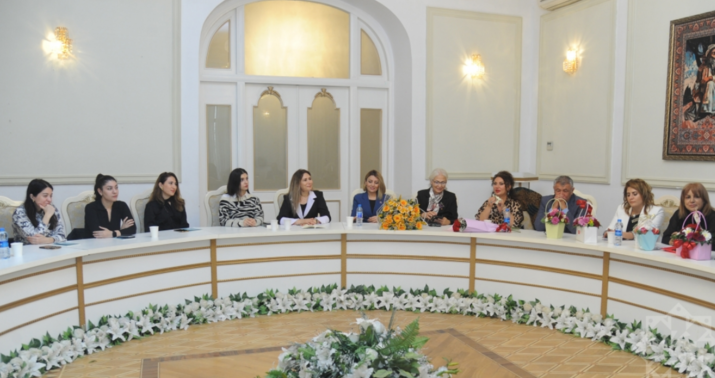 AYB-də “Lal gəmilər” təqdim olundu -