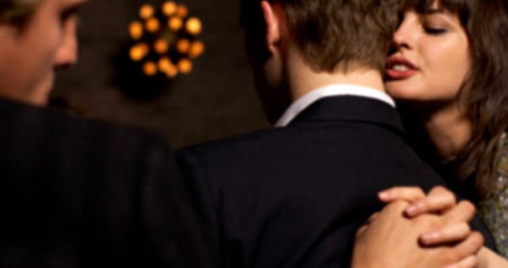 Arvadından şübhələndi, tanışını evə gətirərək... -