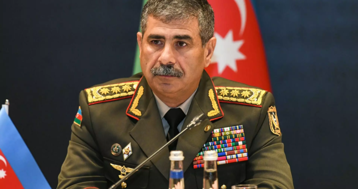 Zakir Həsənov Azərbaycan qadınlarını təbrik etdi