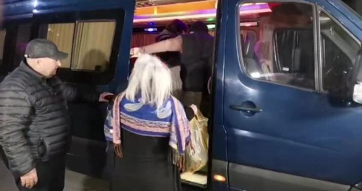 Daha 30 ailə Füzuli şəhərinə yola salındı