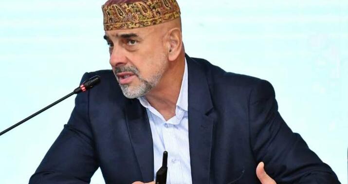 Tağıyevin heykəli ona layiq deyil -