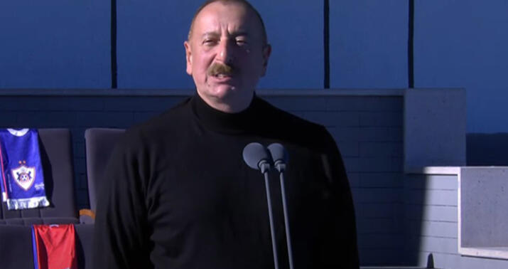 Prezident Xankəndi stadionunda çıxış etdi -