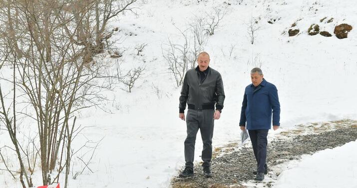İlham Əliyev Şuşa rayonundakı “Turşsu” bulağında -
