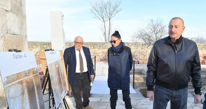 Prezident və xanımı “İmarət” Kompleksində -