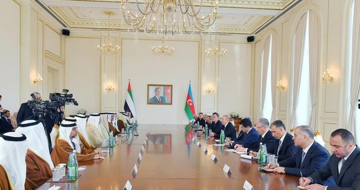 Prezidentlərin geniş tərkibdə görüşü keçirildi -
