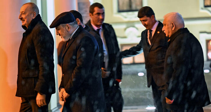 “Bakının İrəvanın qarşısına qoyduğu xəritə...” -