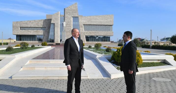İlham Əliyev Neftçalaya getdi -