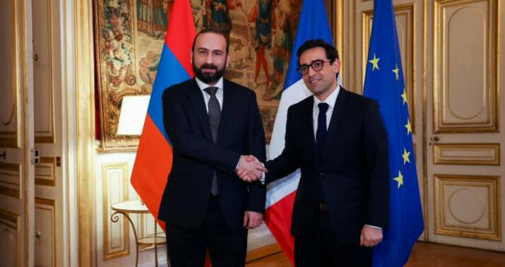 Mirzoyan fransalı həmkarı ilə regiondakı vəziyyəti müzakirə etdi