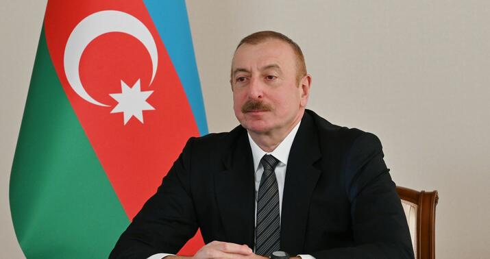 Prezidentə təbriklər gəlməkdə davam edir -