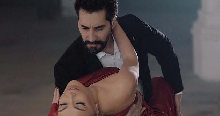 Nura Suri: "Rüfət birinci həyat yoldaşıma bənzəyir"-