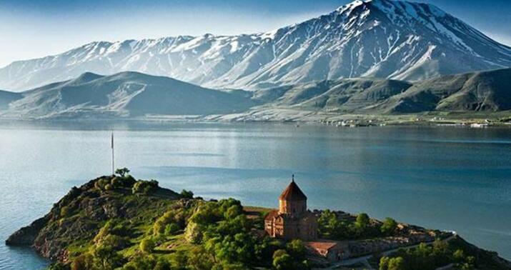 Ordumuz hərəkətə keçdi, erməni mövqeləri məhv edildi, artıq Qafan ərazisi... -