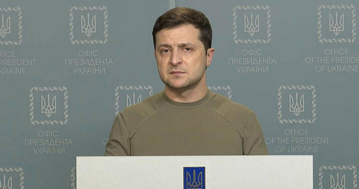 Zelenski: "Say üstünlüyümüz olmasa, ərazilər itirəcəyik"